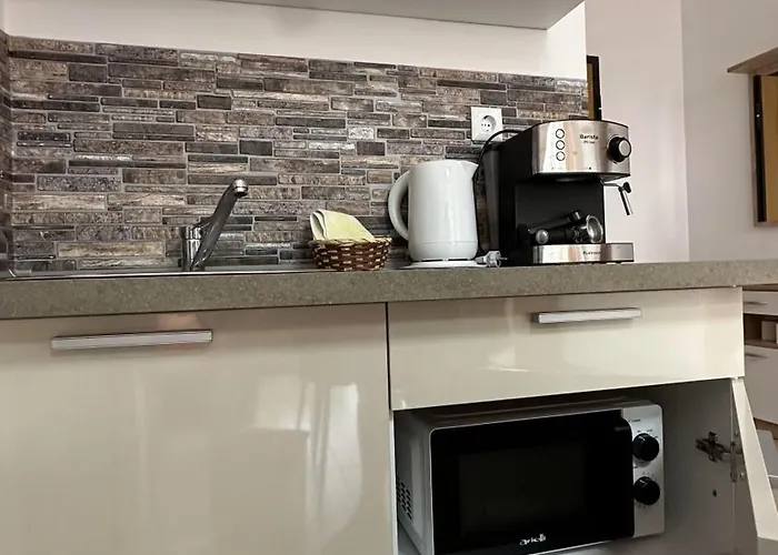 Ultima - Super Center Бургас