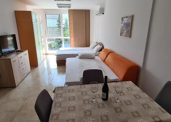 Ultima - Super Center Appartement *